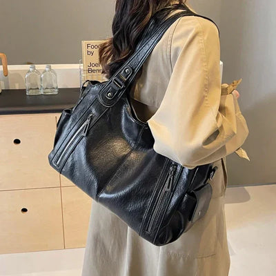 Corinne | Tote Bag