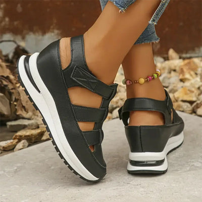 Kelly | Orthopedic Closed Toe Sandals
